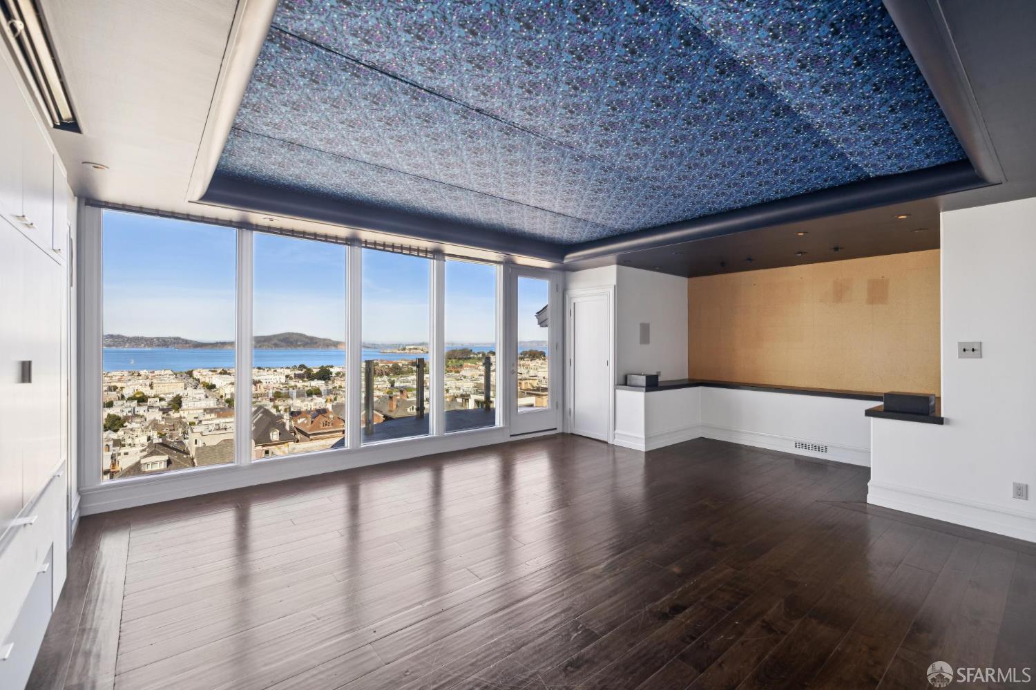 Detail Gallery Image 58 of 98 For 2336 Broadway St, San Francisco,  CA 94115 - 6 Beds | 6/1 Baths