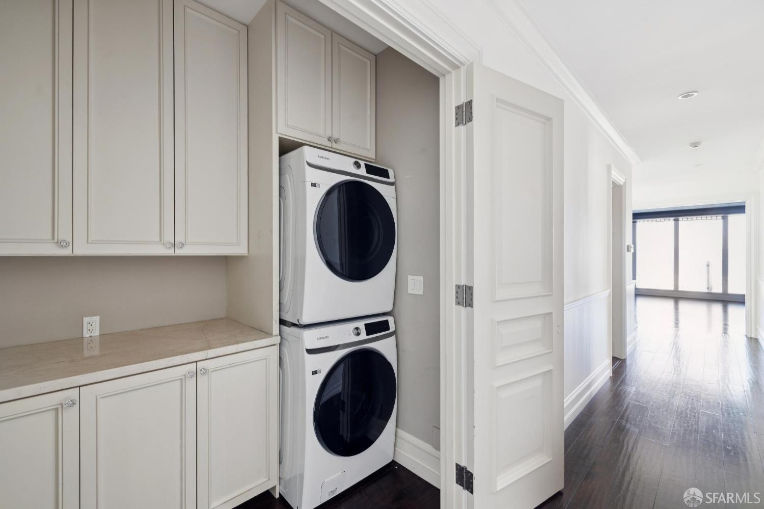 Detail Gallery Image 51 of 98 For 2336 Broadway St, San Francisco,  CA 94115 - 6 Beds | 6/1 Baths