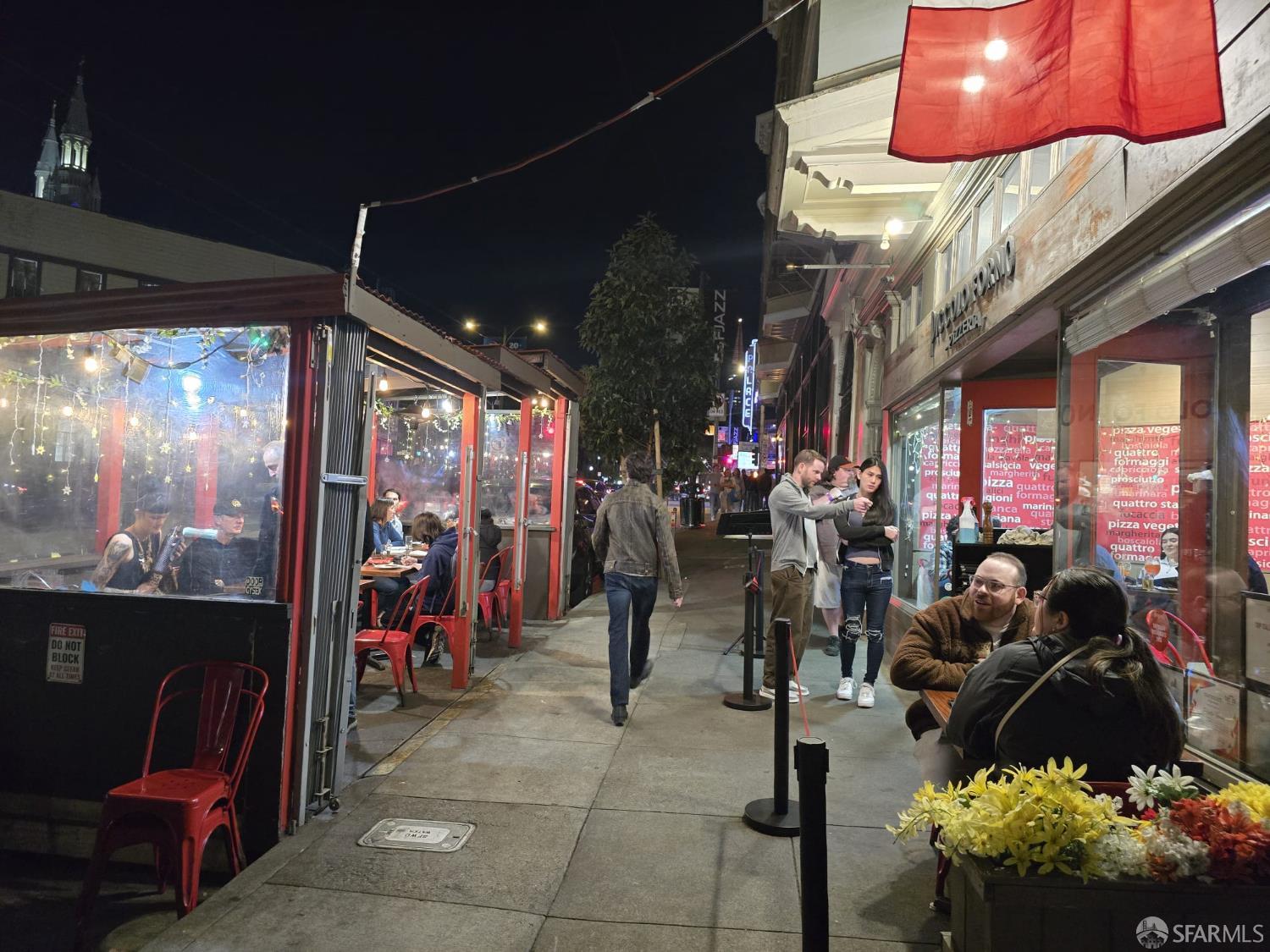 Detail Gallery Image 30 of 49 For 165 Valparaiso St, San Francisco,  CA 94133 - 4 Beds | 3 Baths