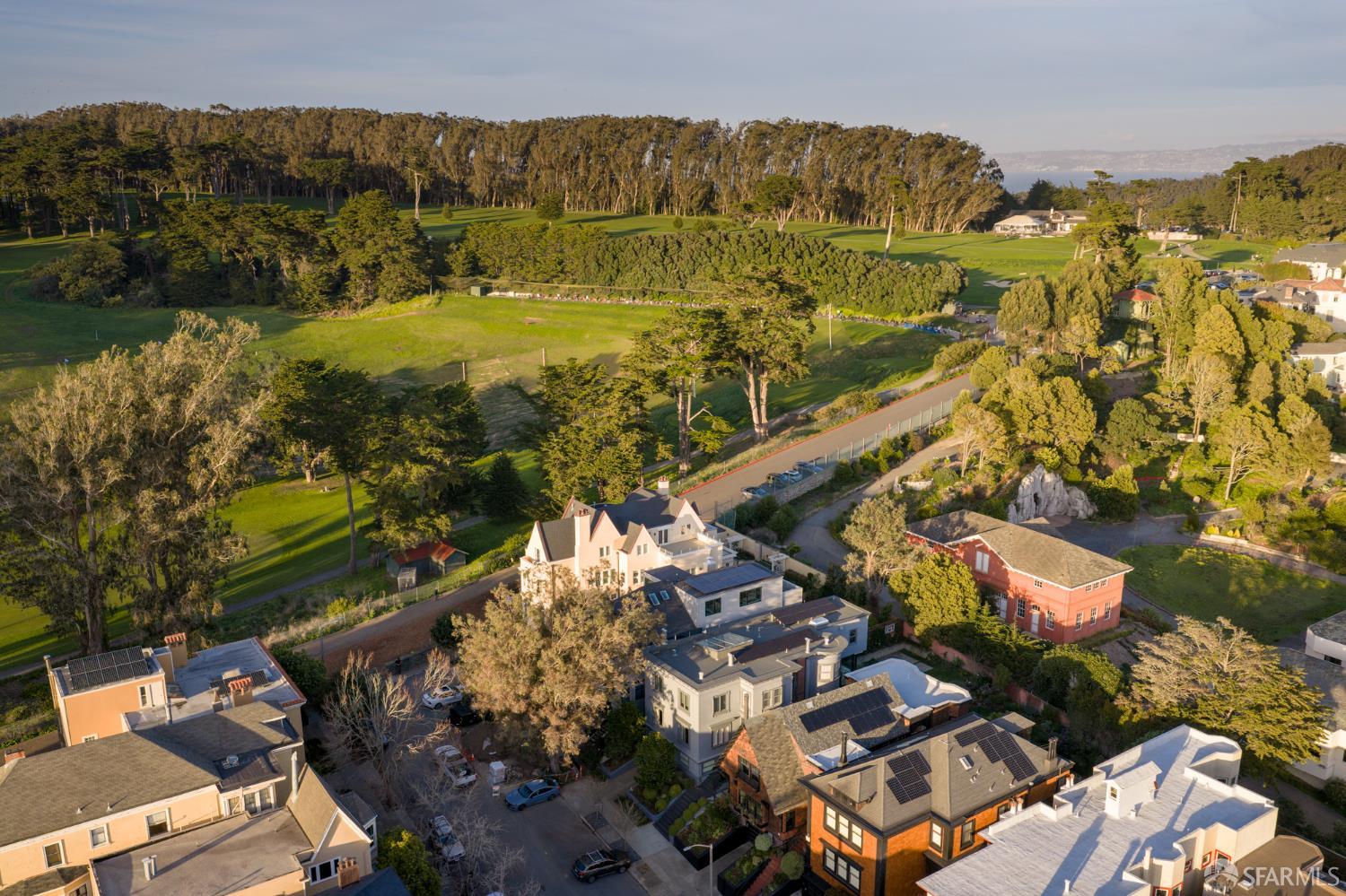 Detail Gallery Image 33 of 37 For 10 5th Ave, San Francisco,  CA 94118 - 7 Beds | 4/2 Baths