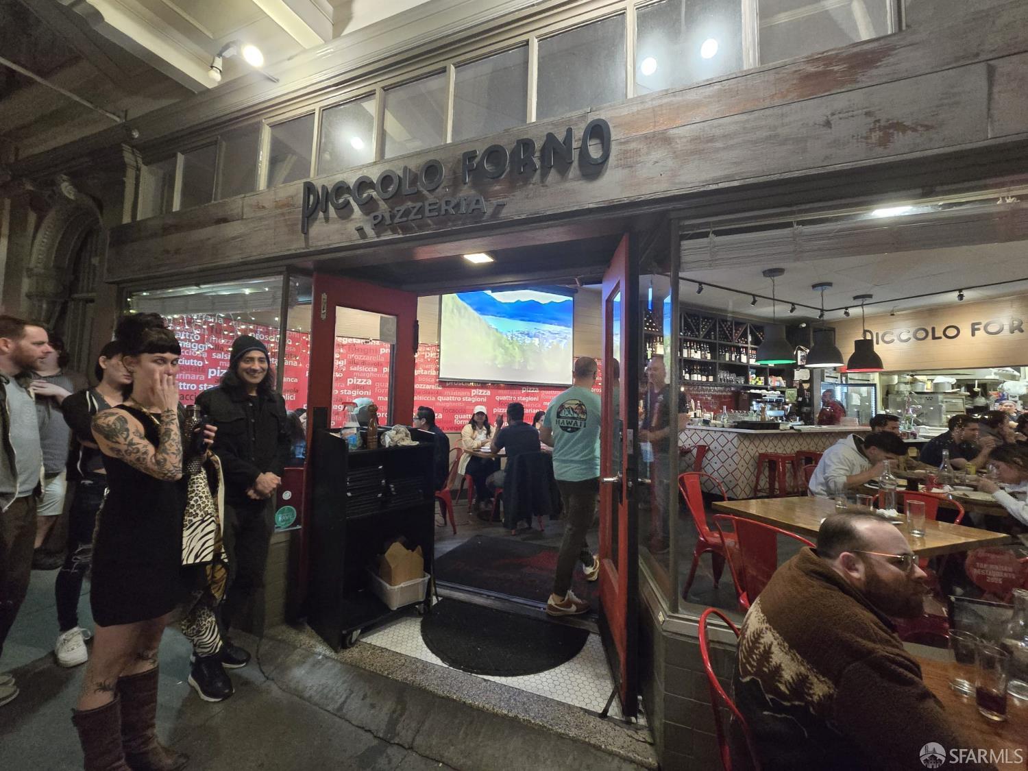 Detail Gallery Image 31 of 49 For 165 Valparaiso St, San Francisco,  CA 94133 - 4 Beds | 3 Baths