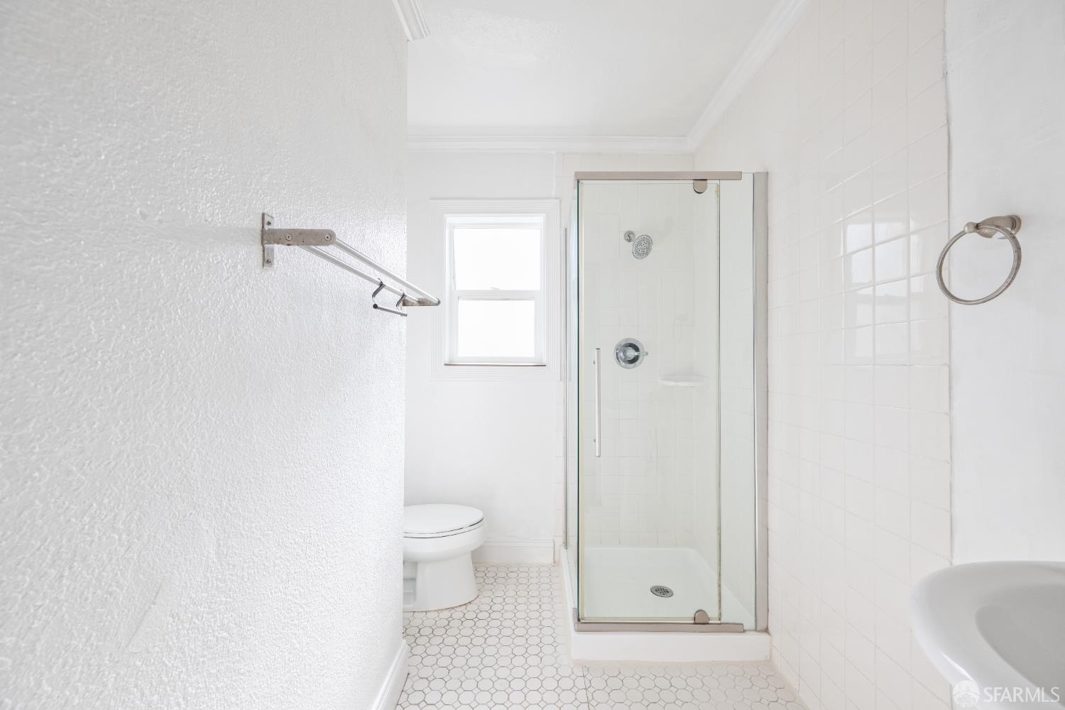 Detail Gallery Image 52 of 68 For 6029 Macarthur Blvd, Oakland,  CA 94605 - 7 Beds | 3 Baths