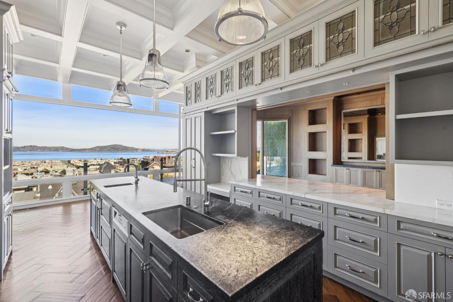 2336 Broadway, San Francisco, CA, 94115