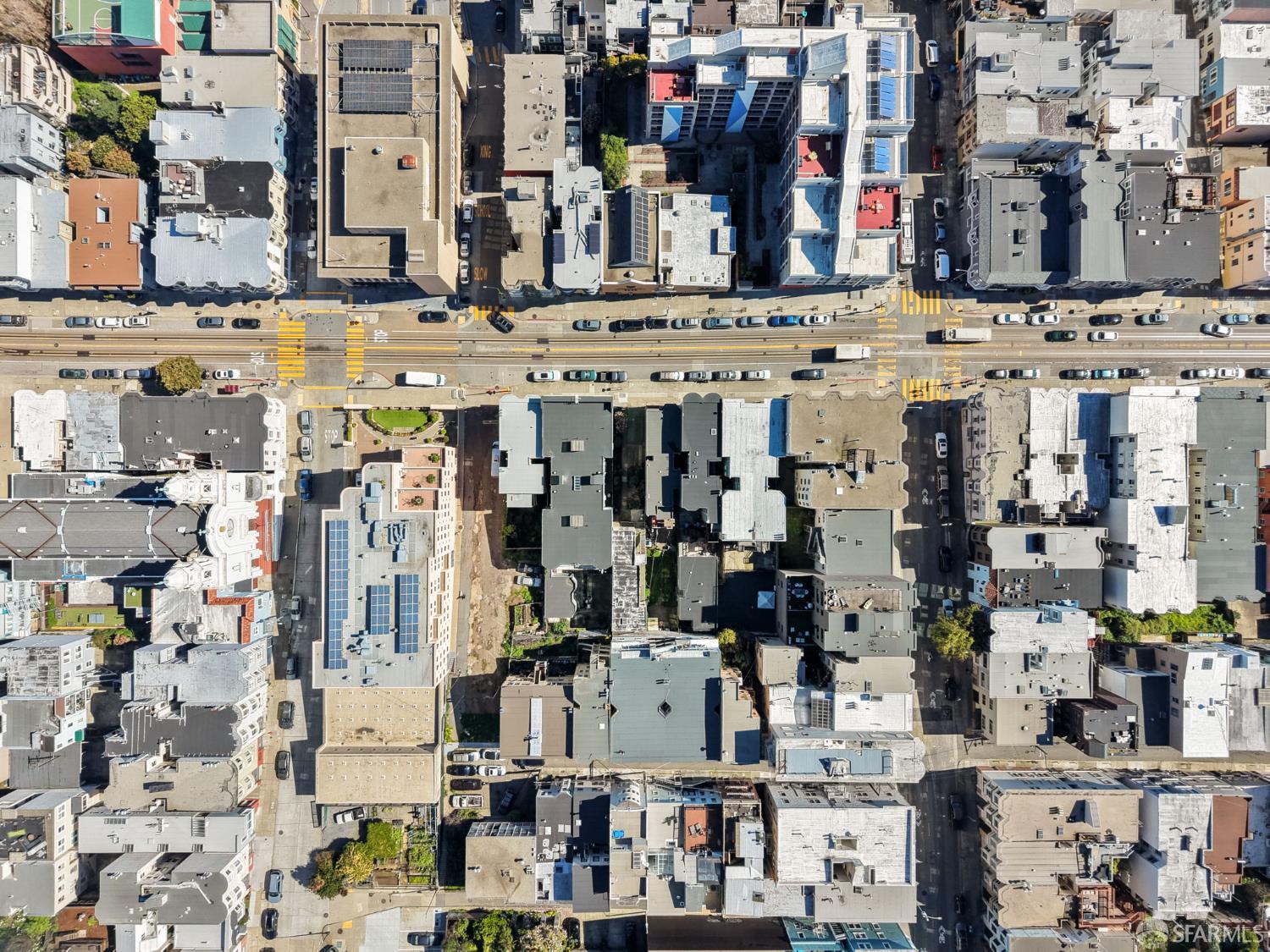 Detail Gallery Image 5 of 6 For 1437 Mason St, San Francisco,  CA 94133 - – Beds | – Baths