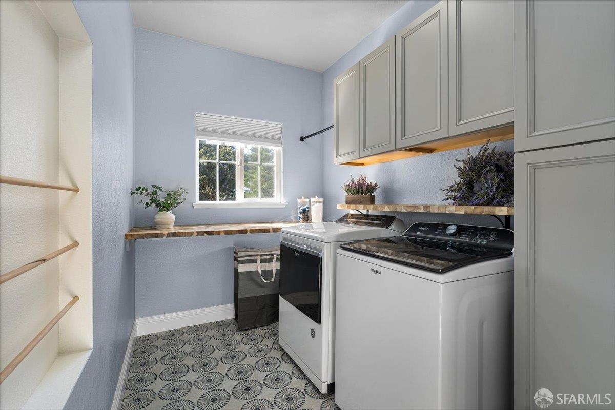 Detail Gallery Image 39 of 95 For 648 Vine Hill Way, Martinez,  CA 94553 - 4 Beds | 4/1 Baths