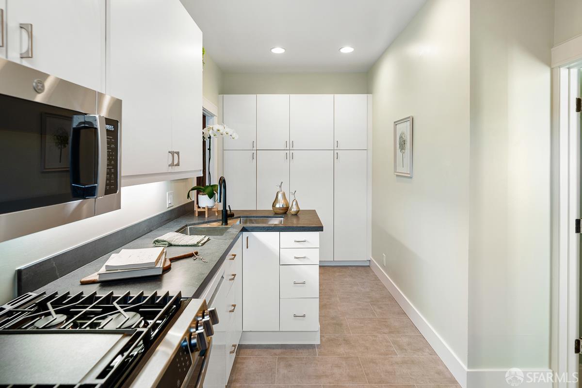 Detail Gallery Image 28 of 45 For 2299 Sacramento St #16,  San Francisco,  CA 94115 - 2 Beds | 1 Baths