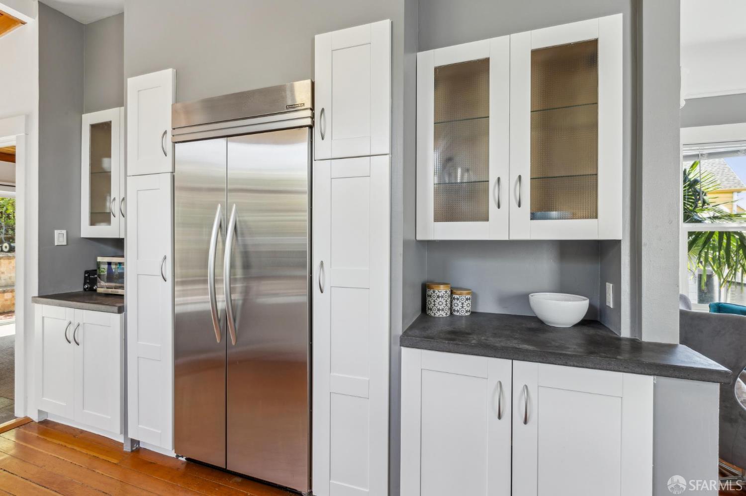 Detail Gallery Image 13 of 46 For 102 Santa Marina St, San Francisco,  CA 94110 - 4 Beds | 3 Baths