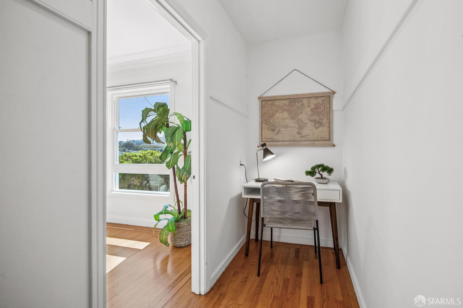 Detail Gallery Image 8 of 44 For 4092 17th St, San Francisco,  CA 94114 - 1 Beds | 1 Baths