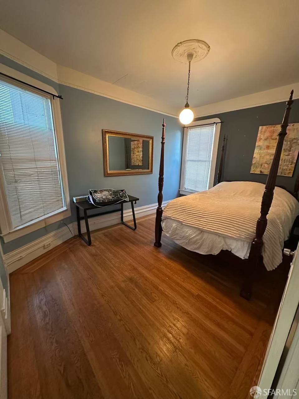 Detail Gallery Image 4 of 11 For 462 Frederick St, San Francisco,  CA 94117 - – Beds | – Baths