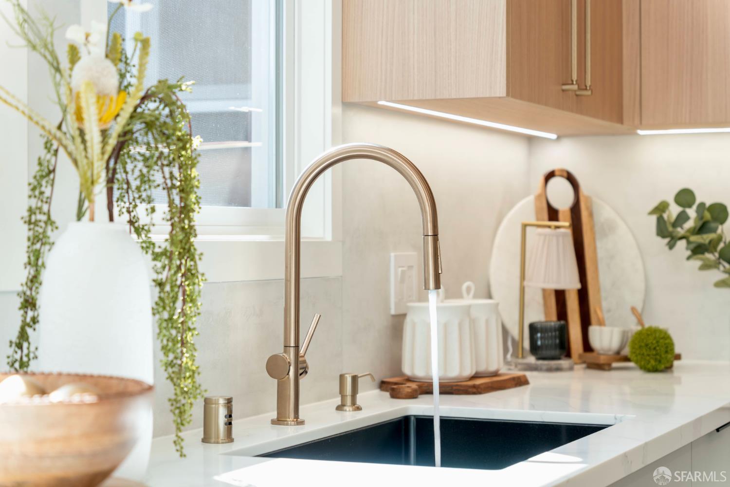 Detail Gallery Image 30 of 89 For 1575 43rd Ave, San Francisco,  CA 94122 - 3 Beds | 3 Baths