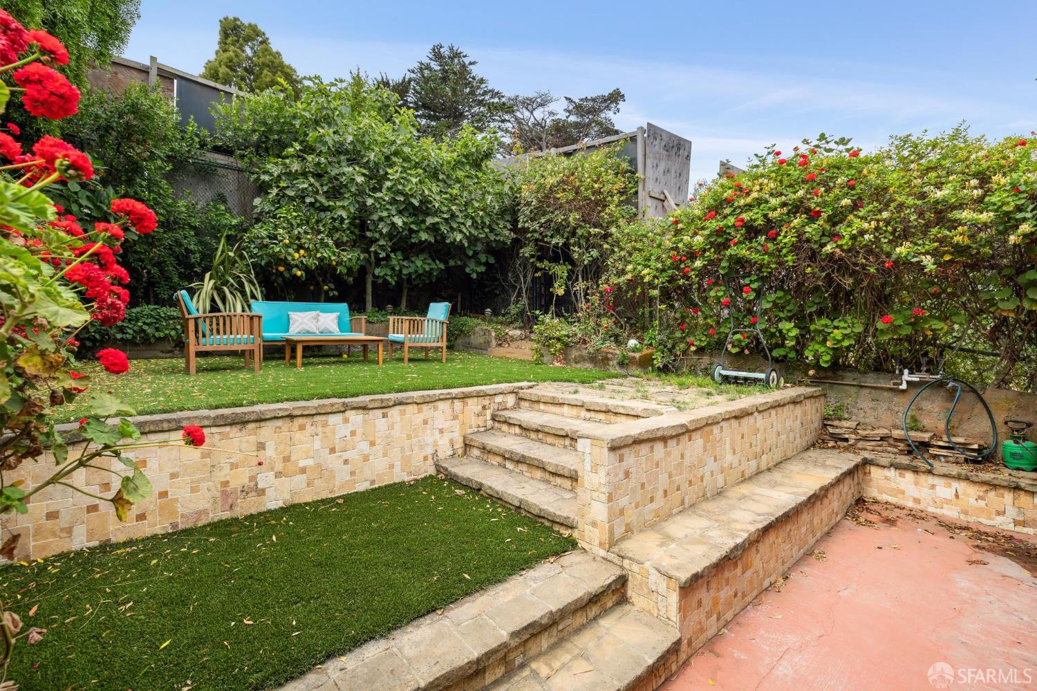 Detail Gallery Image 33 of 46 For 102 Santa Marina St, San Francisco,  CA 94110 - 4 Beds | 3 Baths