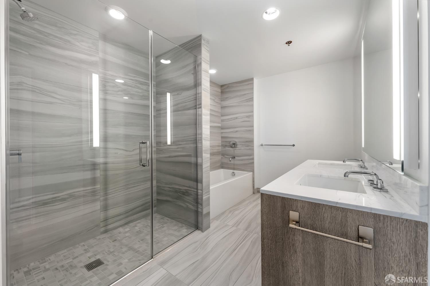 Detail Gallery Image 22 of 51 For 201 Folsom St 8a,  San Francisco,  CA 94105 - 2 Beds | 2 Baths