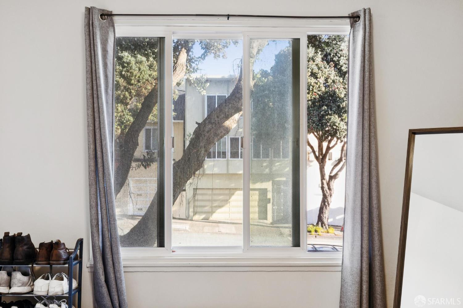 Detail Gallery Image 5 of 23 For 619 Monterey Blvd, San Francisco,  CA 94127 - – Beds | – Baths