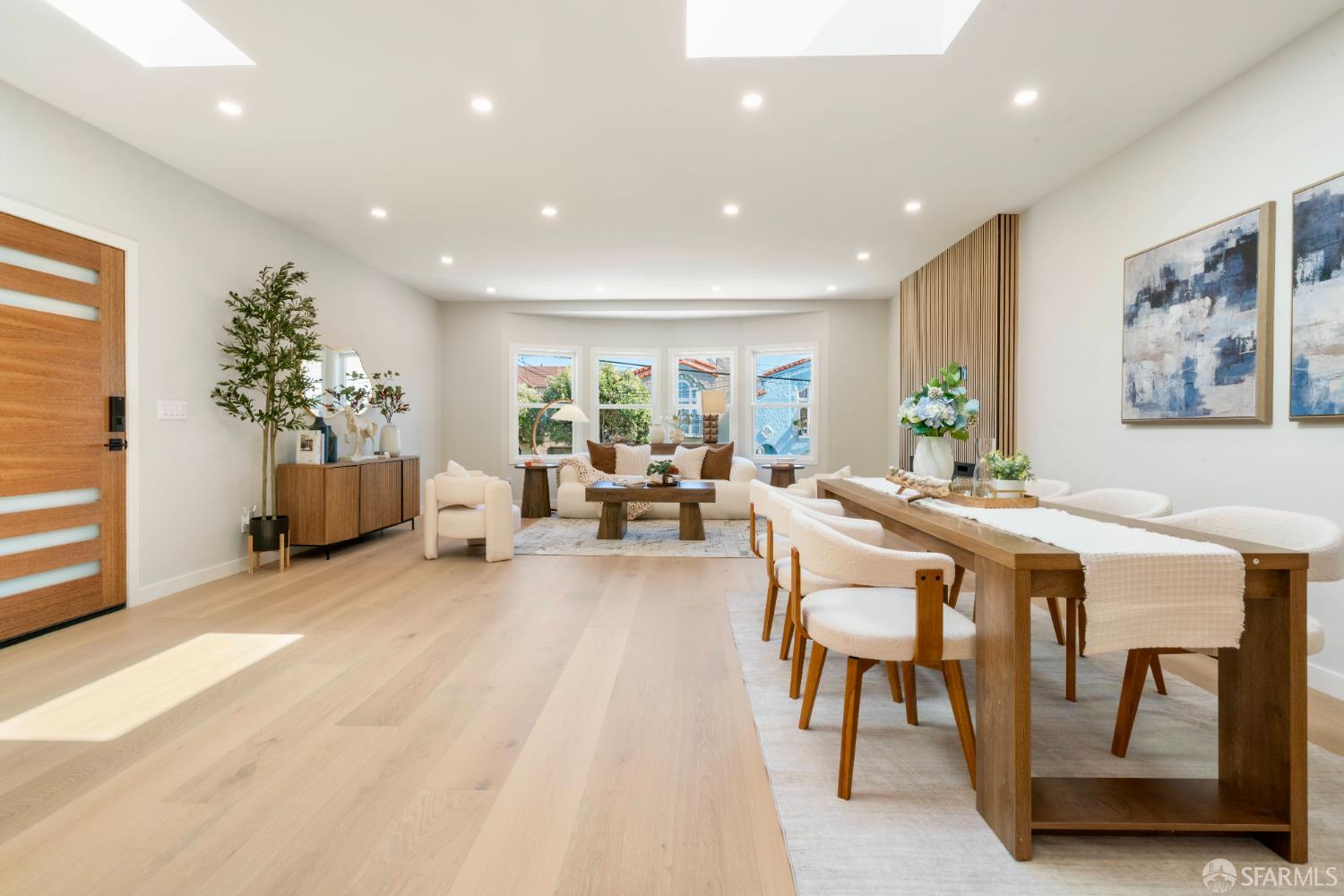 Detail Gallery Image 4 of 89 For 1575 43rd Ave, San Francisco,  CA 94122 - 3 Beds | 3 Baths