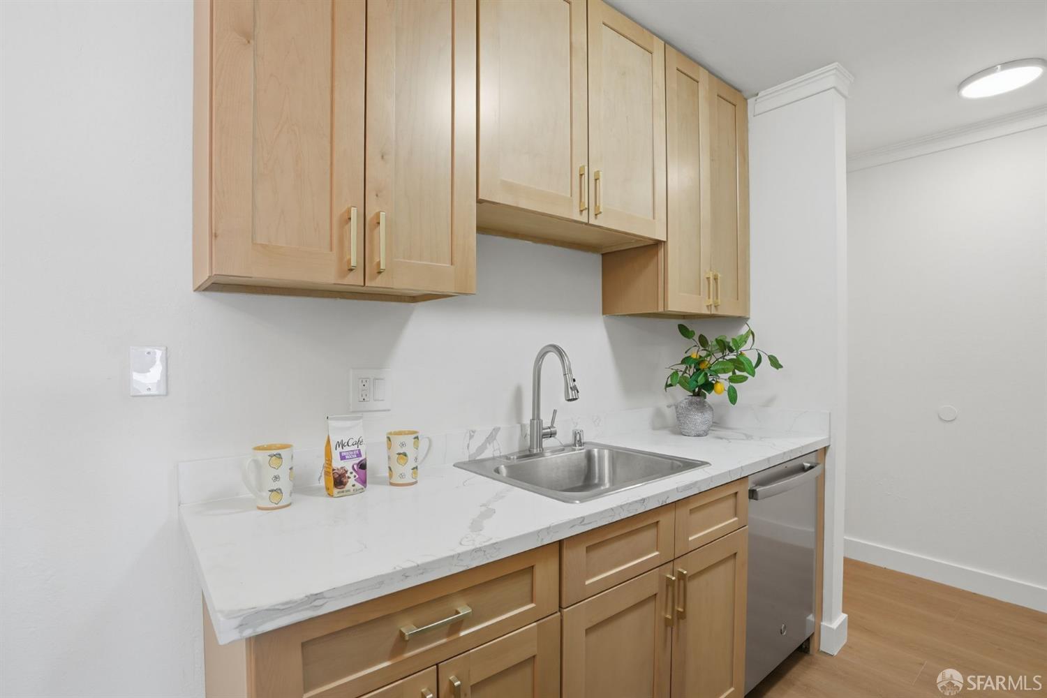 Detail Gallery Image 11 of 27 For 4081 Clayton Rd #235,  Concord,  CA 94521 - 1 Beds | 1 Baths