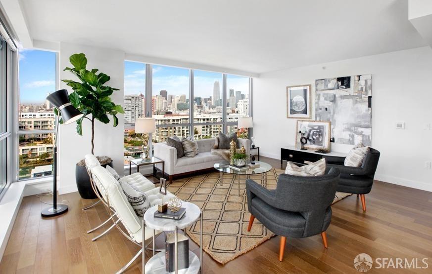 Detail Gallery Image 2 of 42 For 708 Long Bridge St #1010,  San Francisco,  CA 94158 - 2 Beds | 2 Baths