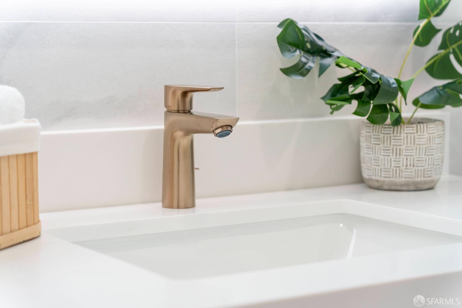 Detail Gallery Image 41 of 89 For 1575 43rd Ave, San Francisco,  CA 94122 - 3 Beds | 3 Baths