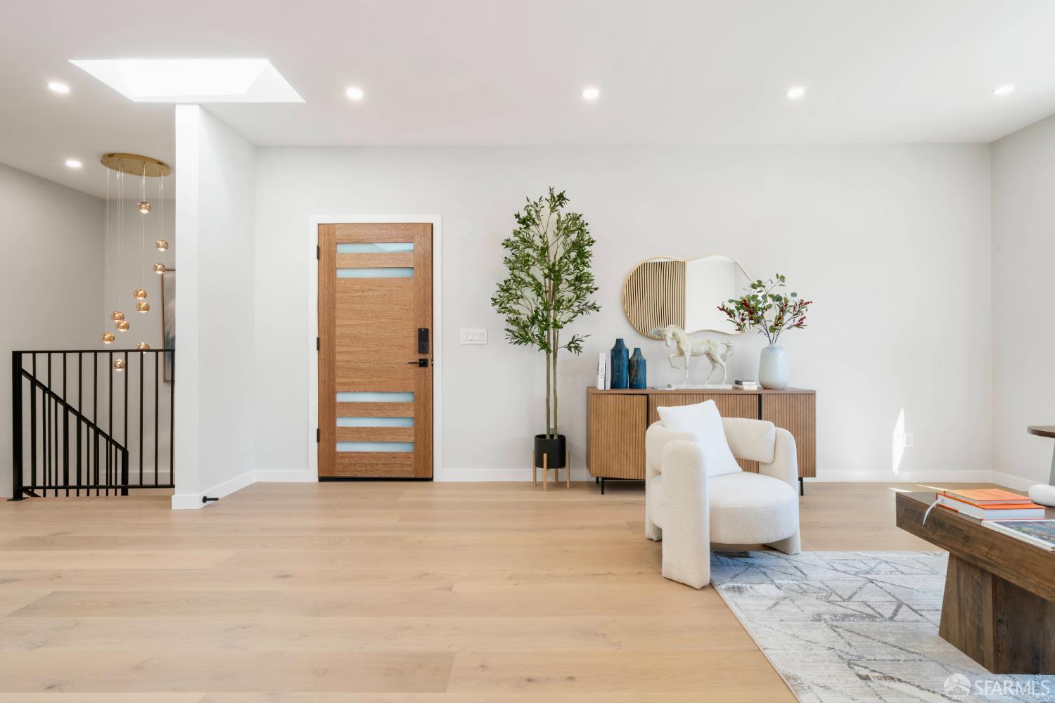 Detail Gallery Image 9 of 89 For 1575 43rd Ave, San Francisco,  CA 94122 - 3 Beds | 3 Baths