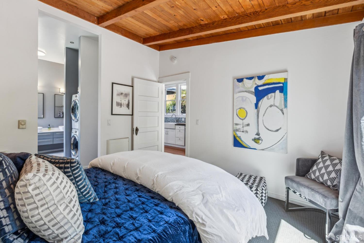 Detail Gallery Image 18 of 46 For 102 Santa Marina St, San Francisco,  CA 94110 - 4 Beds | 3 Baths