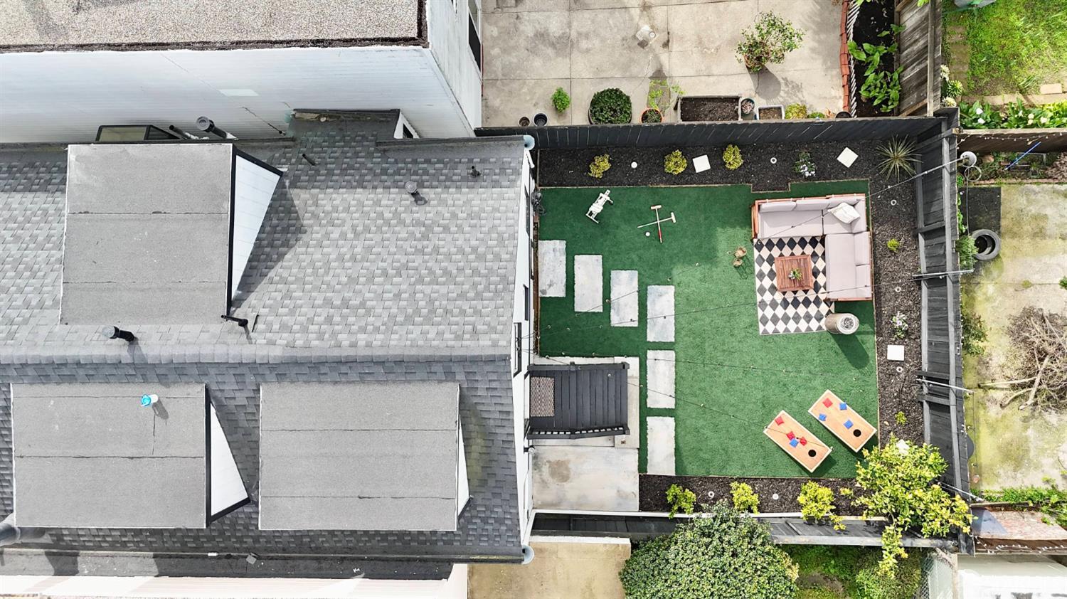 Detail Gallery Image 47 of 90 For 932 Silliman St, San Francisco,  CA 94134 - 3 Beds | 2/1 Baths