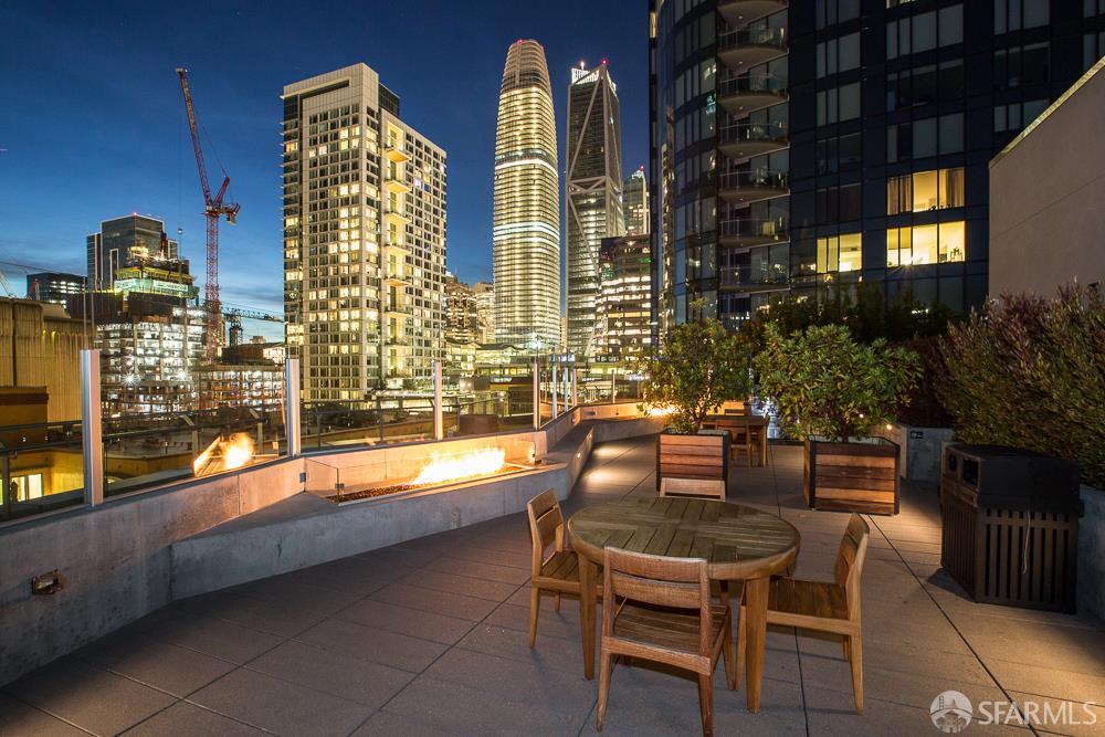 Detail Gallery Image 37 of 51 For 201 Folsom St 8a,  San Francisco,  CA 94105 - 2 Beds | 2 Baths