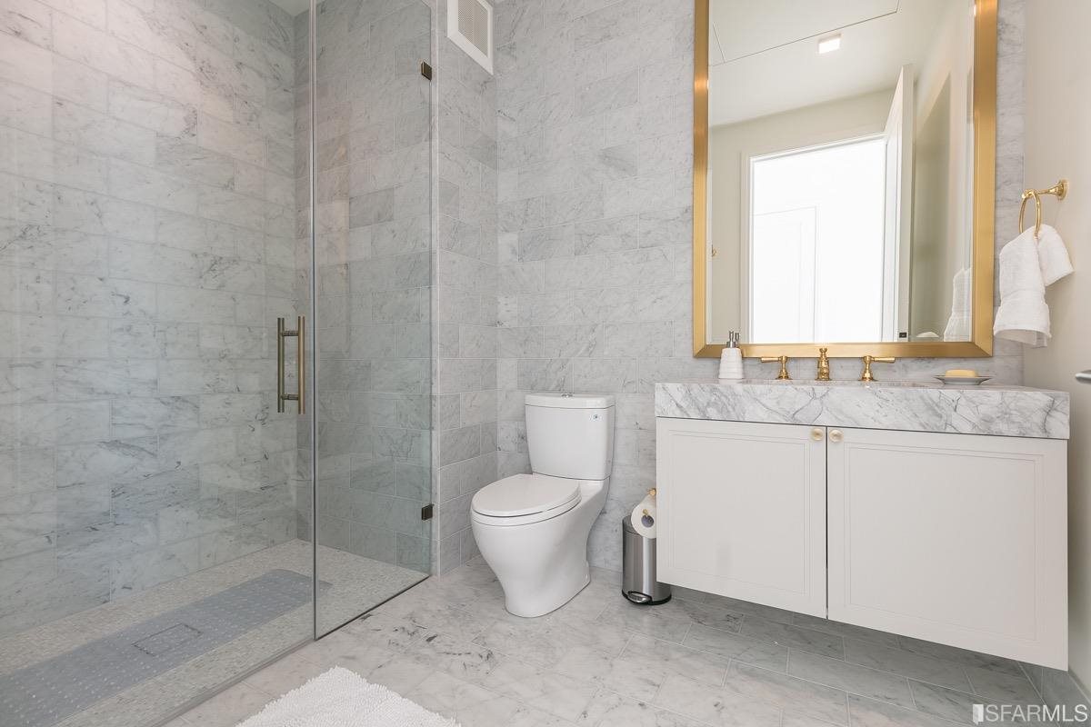 Photo #21: 426110366 Listing: Photo #21