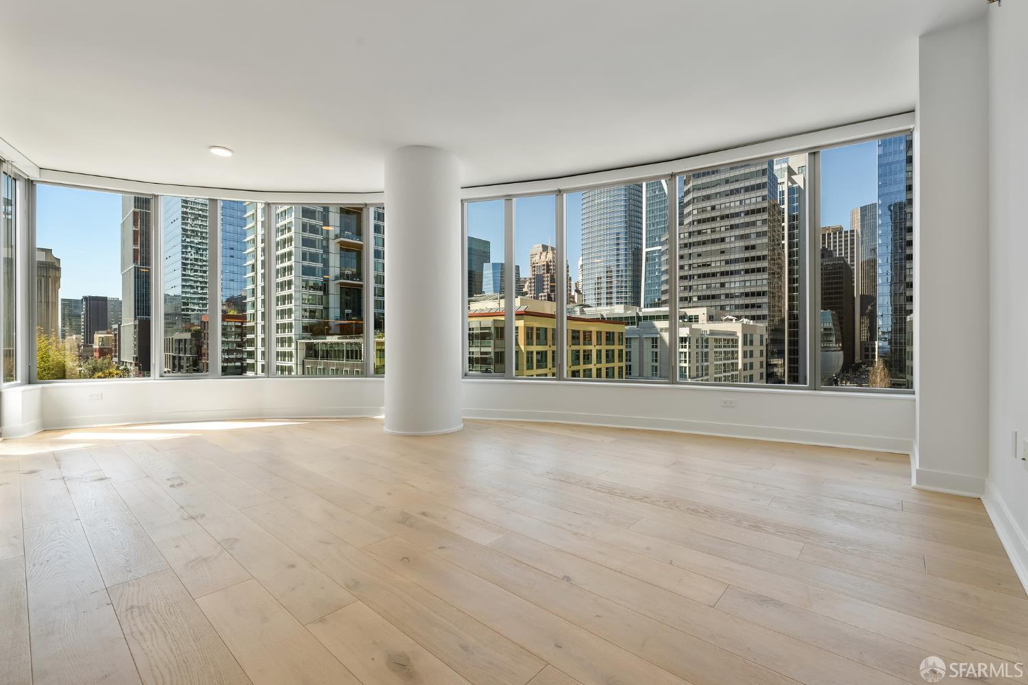 Detail Gallery Image 6 of 51 For 201 Folsom St 8a,  San Francisco,  CA 94105 - 2 Beds | 2 Baths