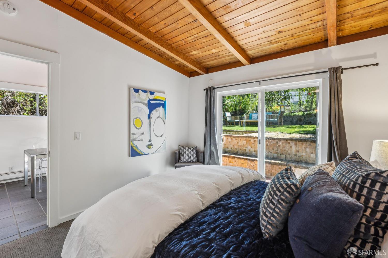 Detail Gallery Image 17 of 46 For 102 Santa Marina St, San Francisco,  CA 94110 - 4 Beds | 3 Baths