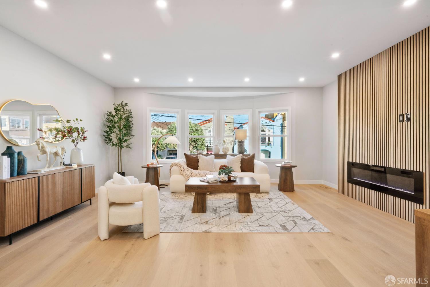 Detail Gallery Image 13 of 89 For 1575 43rd Ave, San Francisco,  CA 94122 - 3 Beds | 3 Baths