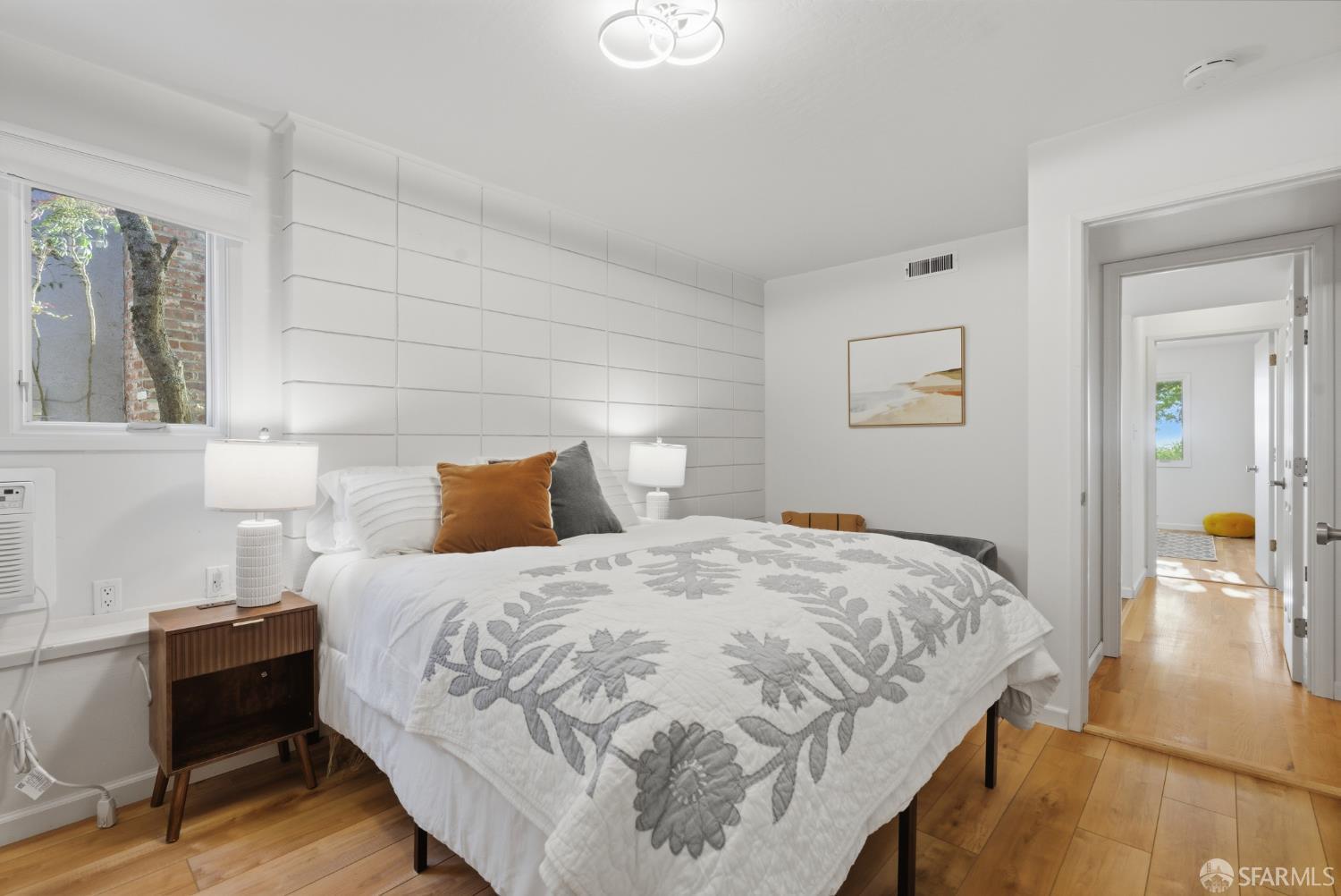 Detail Gallery Image 47 of 85 For 8440 Skyline Blvd, Oakland,  CA 94611 - 5 Beds | 3/1 Baths