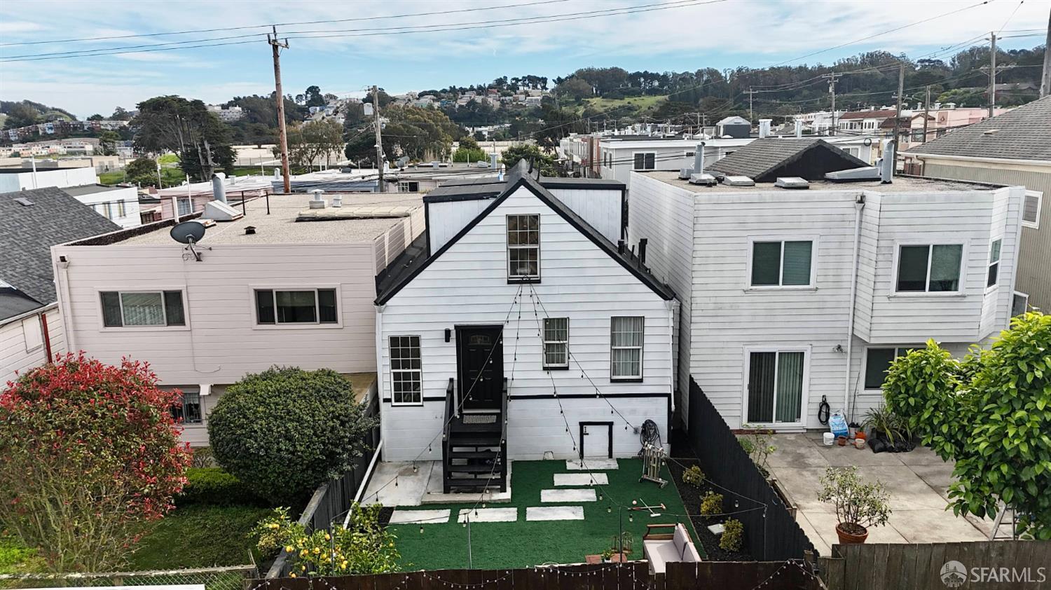 Detail Gallery Image 56 of 90 For 932 Silliman St, San Francisco,  CA 94134 - 3 Beds | 2/1 Baths