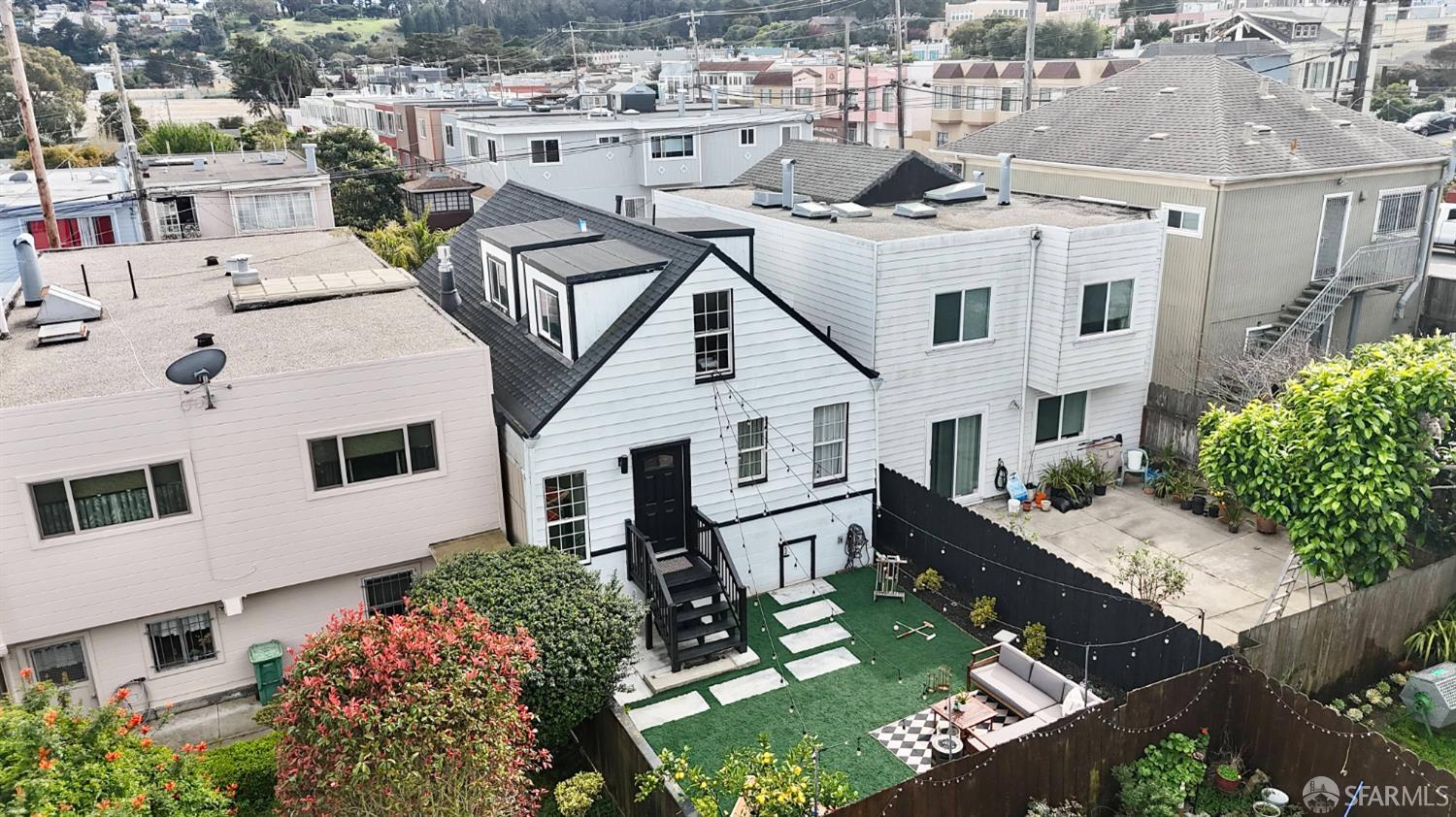 Detail Gallery Image 55 of 90 For 932 Silliman St, San Francisco,  CA 94134 - 3 Beds | 2/1 Baths