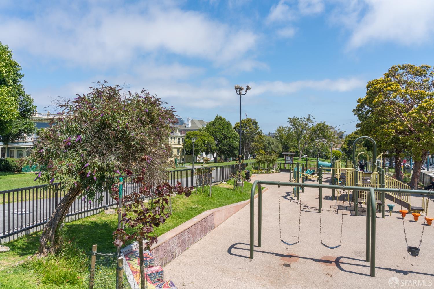 Detail Gallery Image 34 of 41 For 4090 17th St, San Francisco,  CA 94114 - 1 Beds | 1 Baths