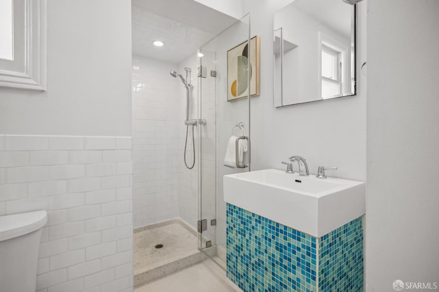 Detail Gallery Image 23 of 44 For 4092 17th St, San Francisco,  CA 94114 - 1 Beds | 1 Baths