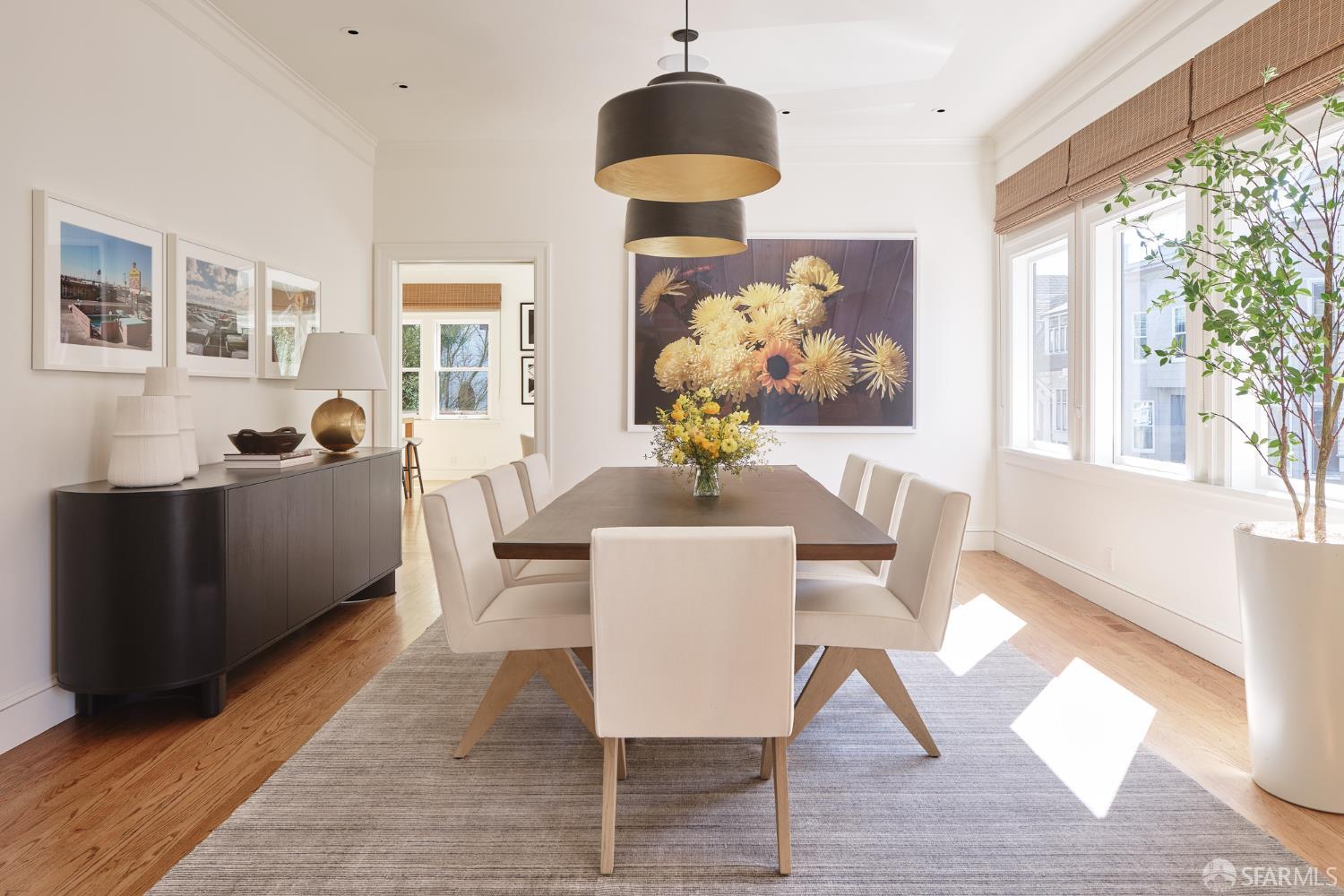 Detail Gallery Image 6 of 41 For 241 Frederick St, San Francisco,  CA 94117 - 5 Beds | 3/1 Baths