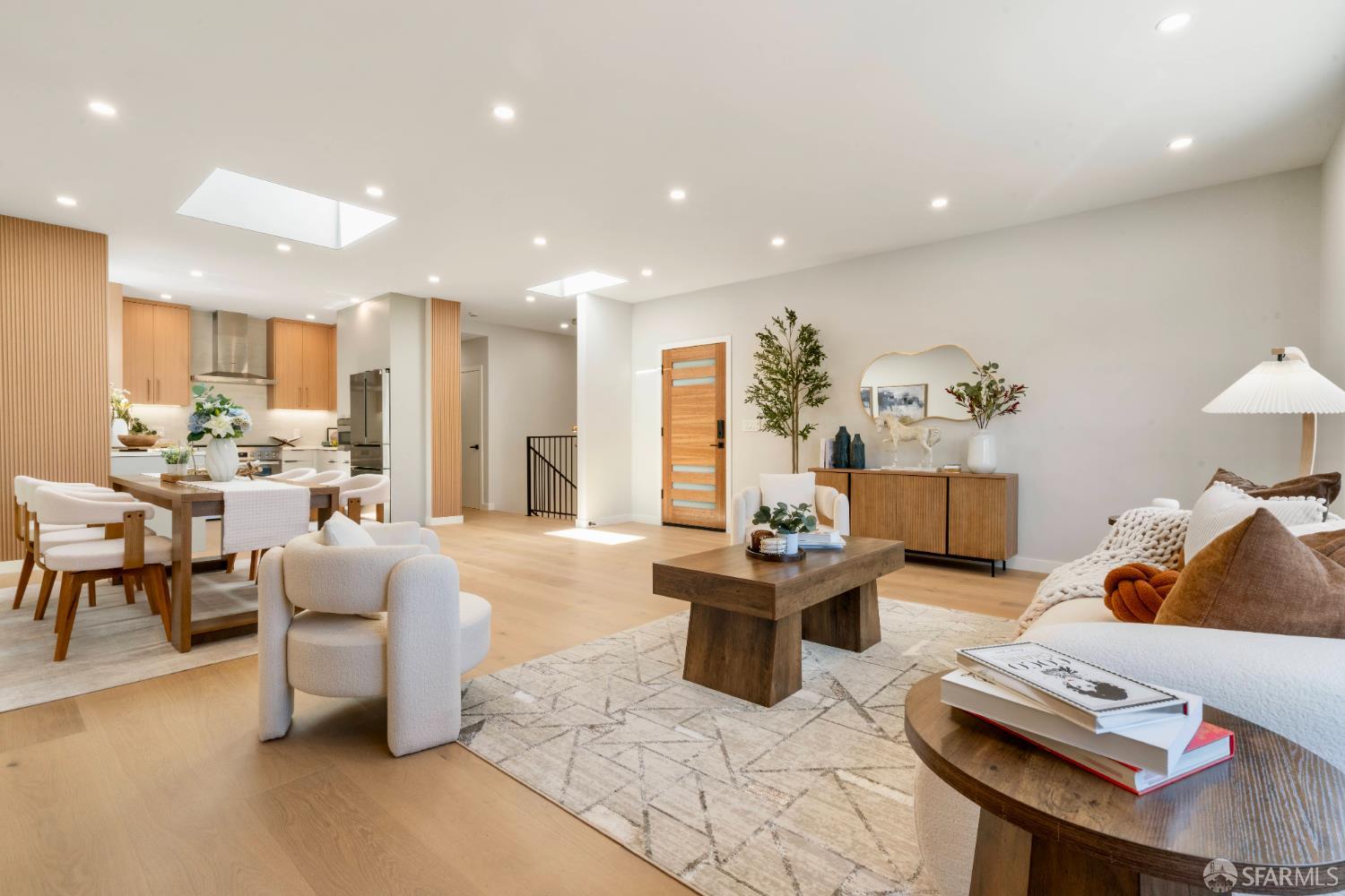 Detail Gallery Image 17 of 89 For 1575 43rd Ave, San Francisco,  CA 94122 - 3 Beds | 3 Baths