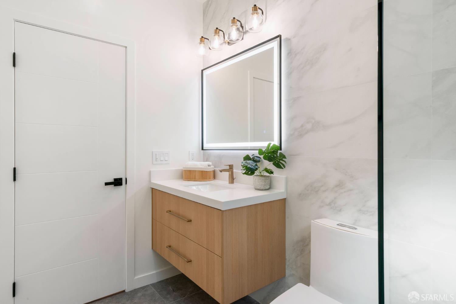 Detail Gallery Image 43 of 89 For 1575 43rd Ave, San Francisco,  CA 94122 - 3 Beds | 3 Baths