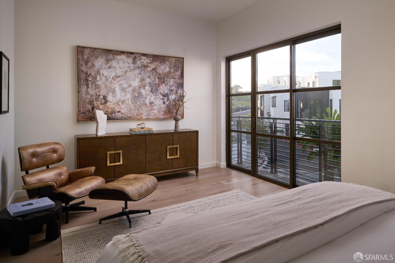 Detail Gallery Image 13 of 51 For 38 Meadow Dr #5,  San Francisco,  CA 94130 - 2 Beds | 2/1 Baths