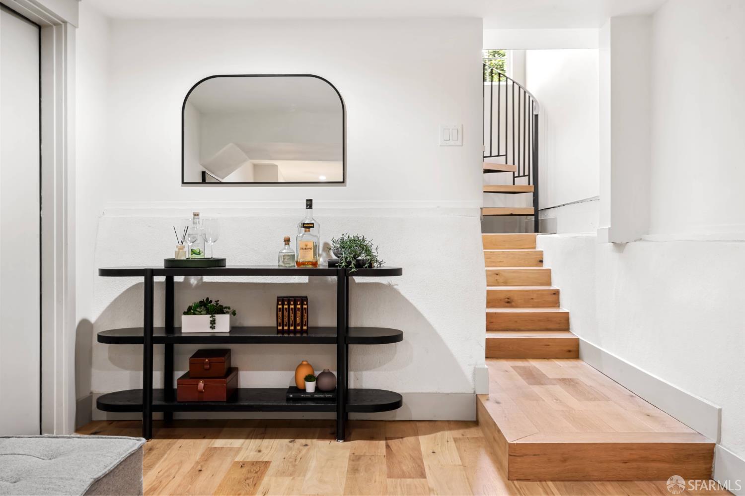 Detail Gallery Image 38 of 90 For 932 Silliman St, San Francisco,  CA 94134 - 3 Beds | 2/1 Baths