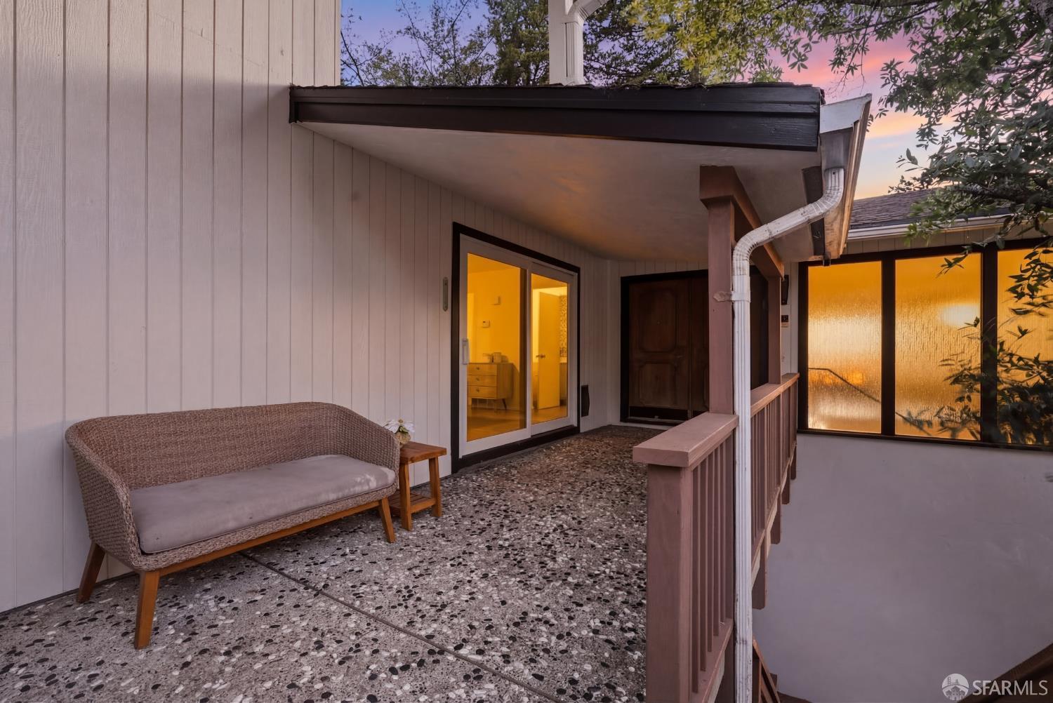 Detail Gallery Image 63 of 85 For 8440 Skyline Blvd, Oakland,  CA 94611 - 5 Beds | 3/1 Baths