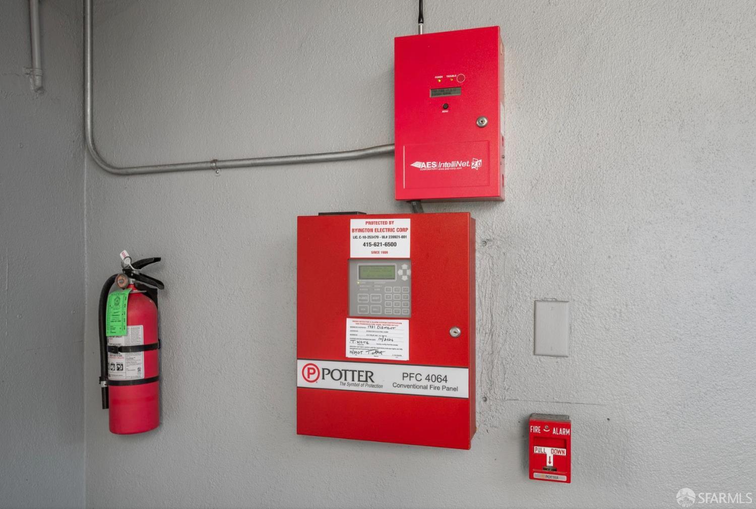 Detail Gallery Image 12 of 15 For 1721 Clement St, San Francisco,  CA 94121 - – Beds | – Baths