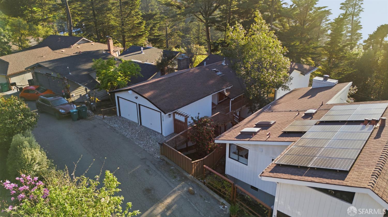 Detail Gallery Image 76 of 85 For 8440 Skyline Blvd, Oakland,  CA 94611 - 5 Beds | 3/1 Baths