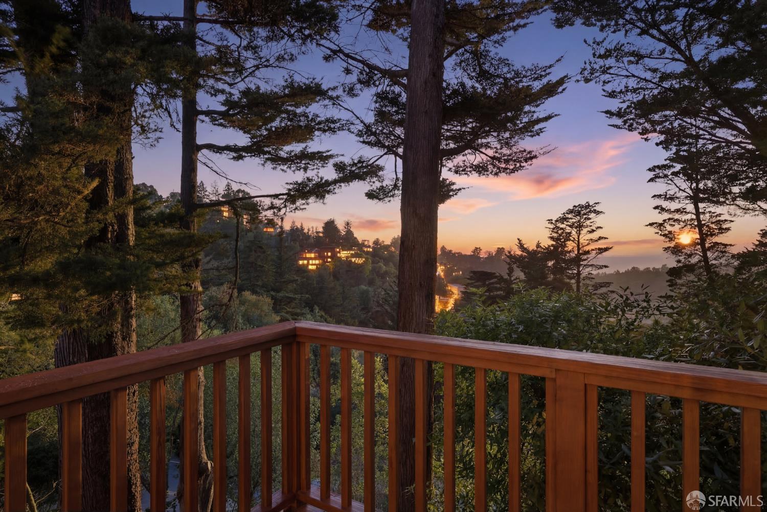 Detail Gallery Image 23 of 85 For 8440 Skyline Blvd, Oakland,  CA 94611 - 5 Beds | 3/1 Baths