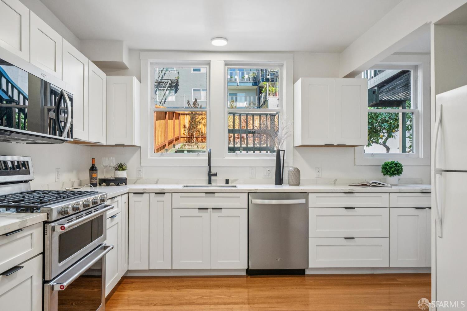 Detail Gallery Image 12 of 41 For 4090 17th St, San Francisco,  CA 94114 - 1 Beds | 1 Baths