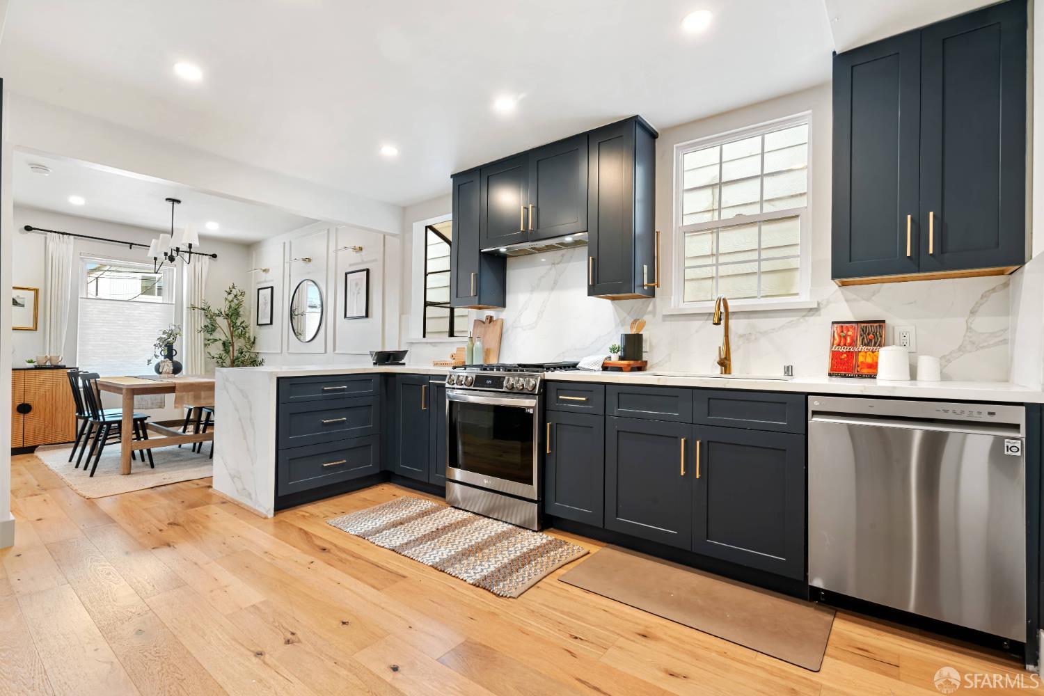 Detail Gallery Image 17 of 90 For 932 Silliman St, San Francisco,  CA 94134 - 3 Beds | 2/1 Baths