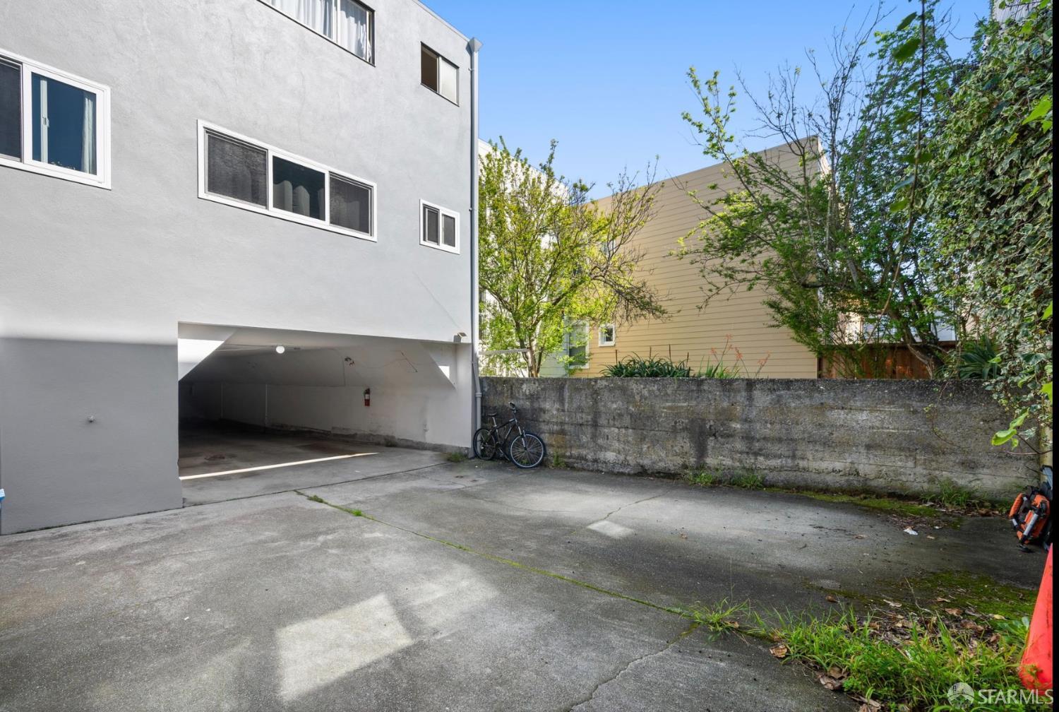 Detail Gallery Image 8 of 15 For 1721 Clement St, San Francisco,  CA 94121 - – Beds | – Baths