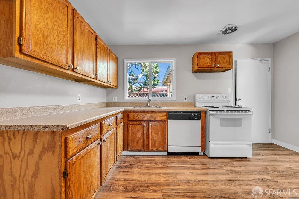 Detail Gallery Image 14 of 41 For 19378 Ricardo Ave, San Lorenzo,  CA 94541 - 3 Beds | 1/1 Baths