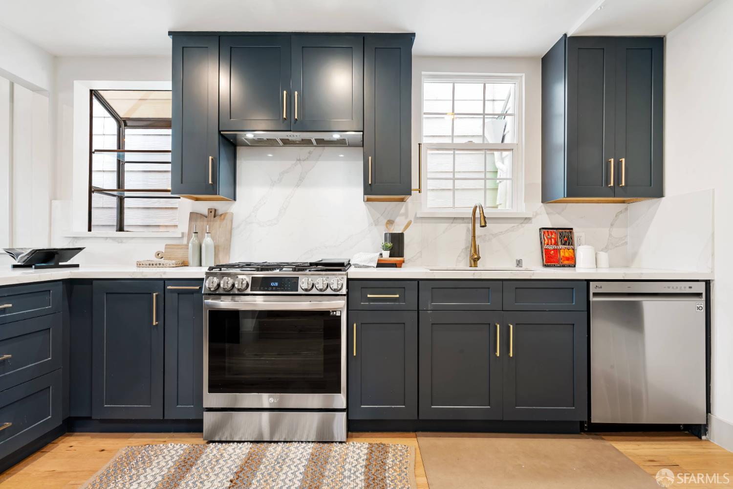 Detail Gallery Image 20 of 90 For 932 Silliman St, San Francisco,  CA 94134 - 3 Beds | 2/1 Baths