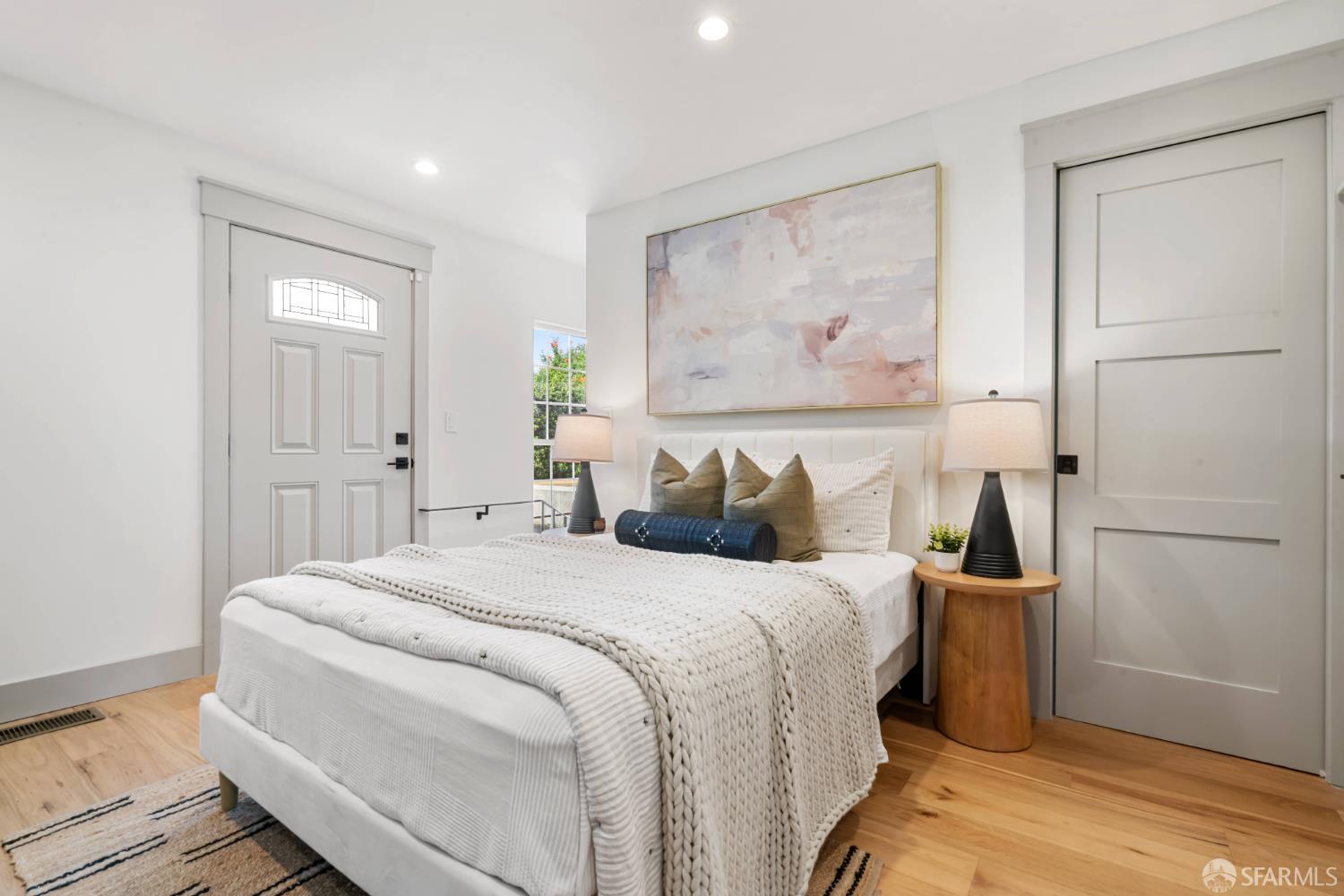 Detail Gallery Image 26 of 90 For 932 Silliman St, San Francisco,  CA 94134 - 3 Beds | 2/1 Baths