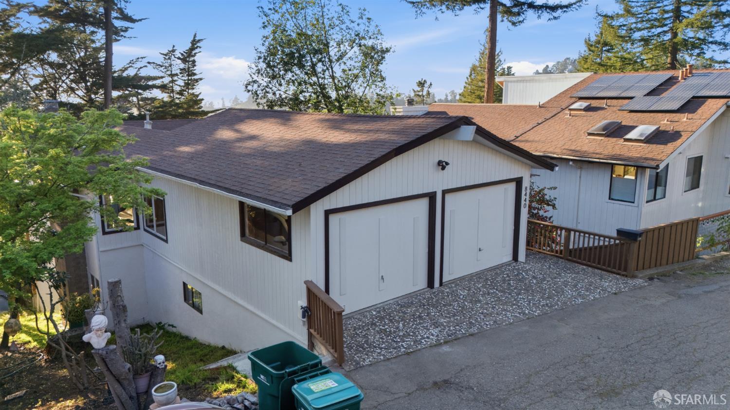 Detail Gallery Image 78 of 85 For 8440 Skyline Blvd, Oakland,  CA 94611 - 5 Beds | 3/1 Baths